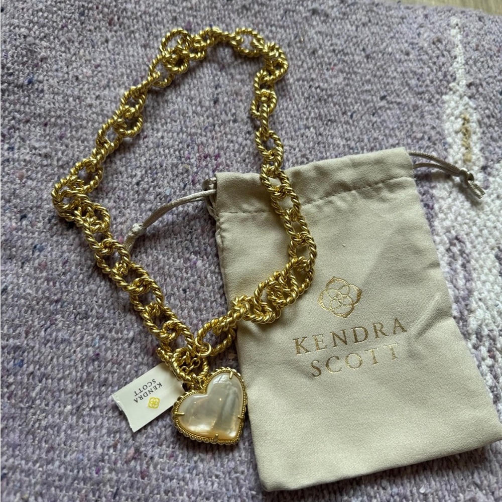 Kendra Scott Gold Heart Necklace